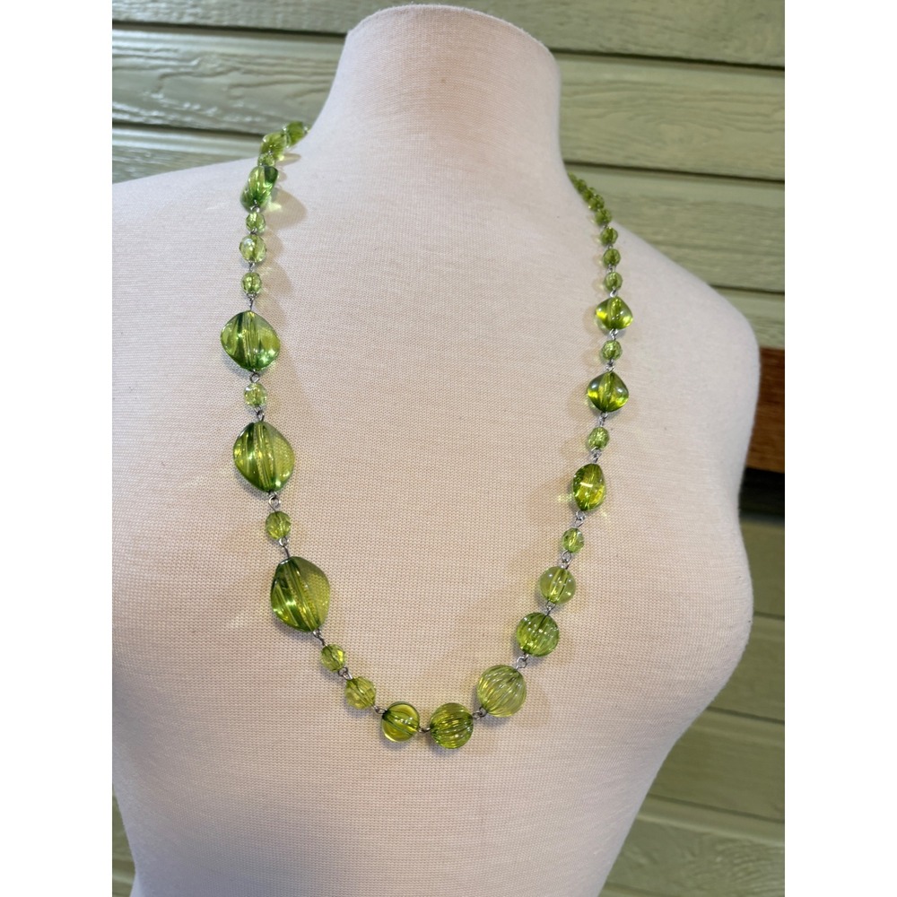 Lime Green Acrylic Beaded Necklace Translucent Ribbed Oval Statement 32 Inch